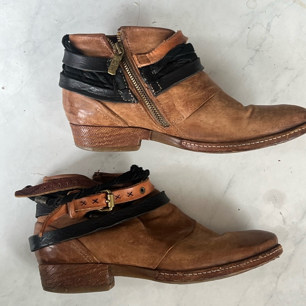 A.S. 98 Triumph Brown Leather Boho Strappy Distressed Ankle Boots Size 9